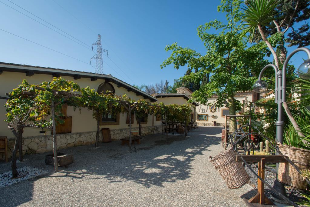 Agriturismo Papyrus Syrakus Exterior foto