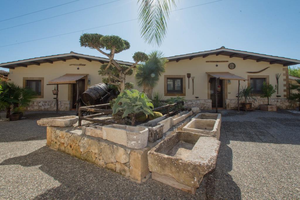 Agriturismo Papyrus Syrakus Exterior foto